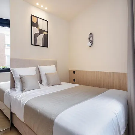 Aparthotel La Maison Solferino 3*