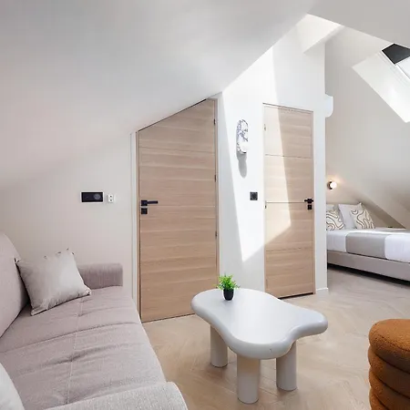 Aparthotel La Maison Solferino 3*