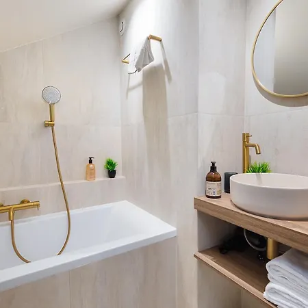 La Maison Solferino 3* Boulogne-Billancourt